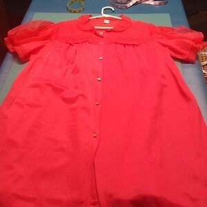 Vintage Gay Mode Ponnoys Women's 40 Nylon Night Gown and Robe Read
